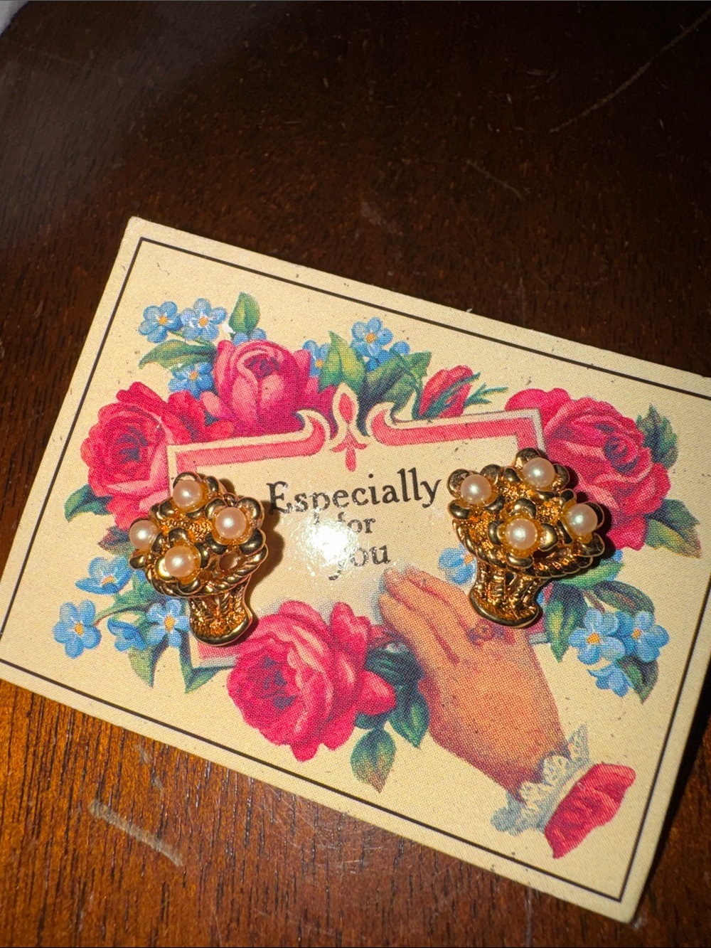 Vintage Avon Basket of Love Faux Pearl Stud Earrings 1990